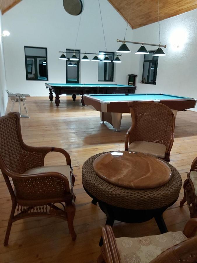 Chabiant Guesthouse Chateau Monolit Ikinci Yeniyol Exteriör bild